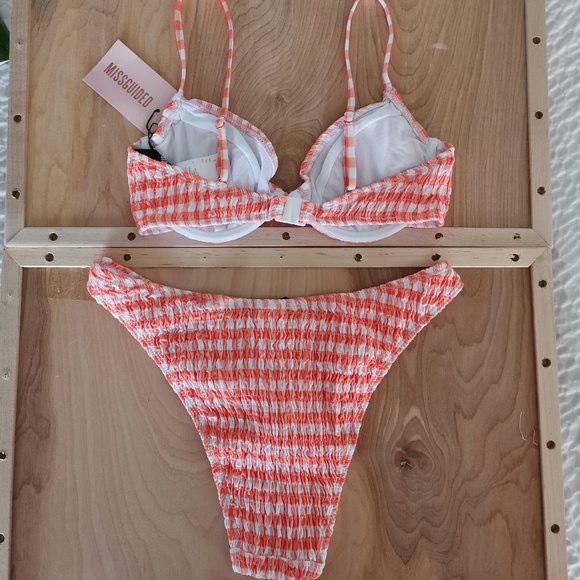 MISSGUIDED set:Crinkle boomerang underwire bikini top & bottoms - NWT (Size 8) - Picture 16 of 16
